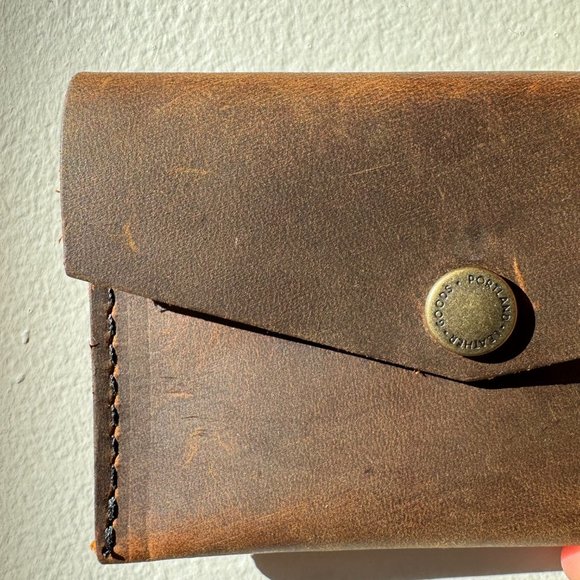Portland Leather Goods Mini Envelope Wallet in Canyon - Picture 2 of 9